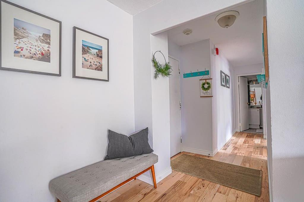 Tranquil 2Br Downtown Condo, Parking, King Bed Seattle Exterior photo